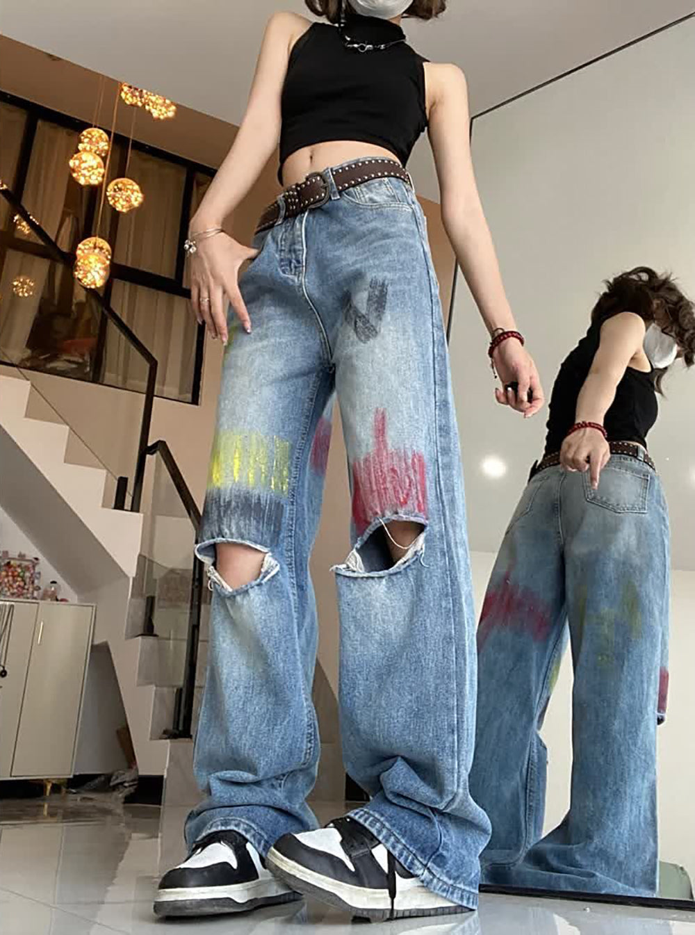Mid-Rise Relaxed Fit Jeans