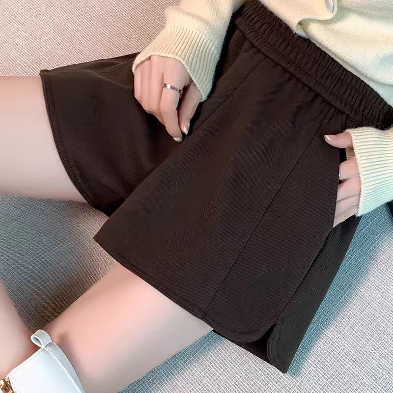 Women Mid-Rise Loose Fit Shorts