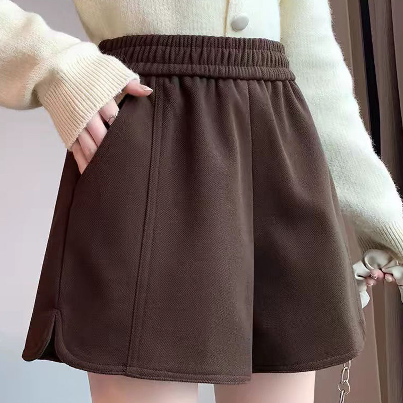 Women Mid-Rise Loose Fit Shorts