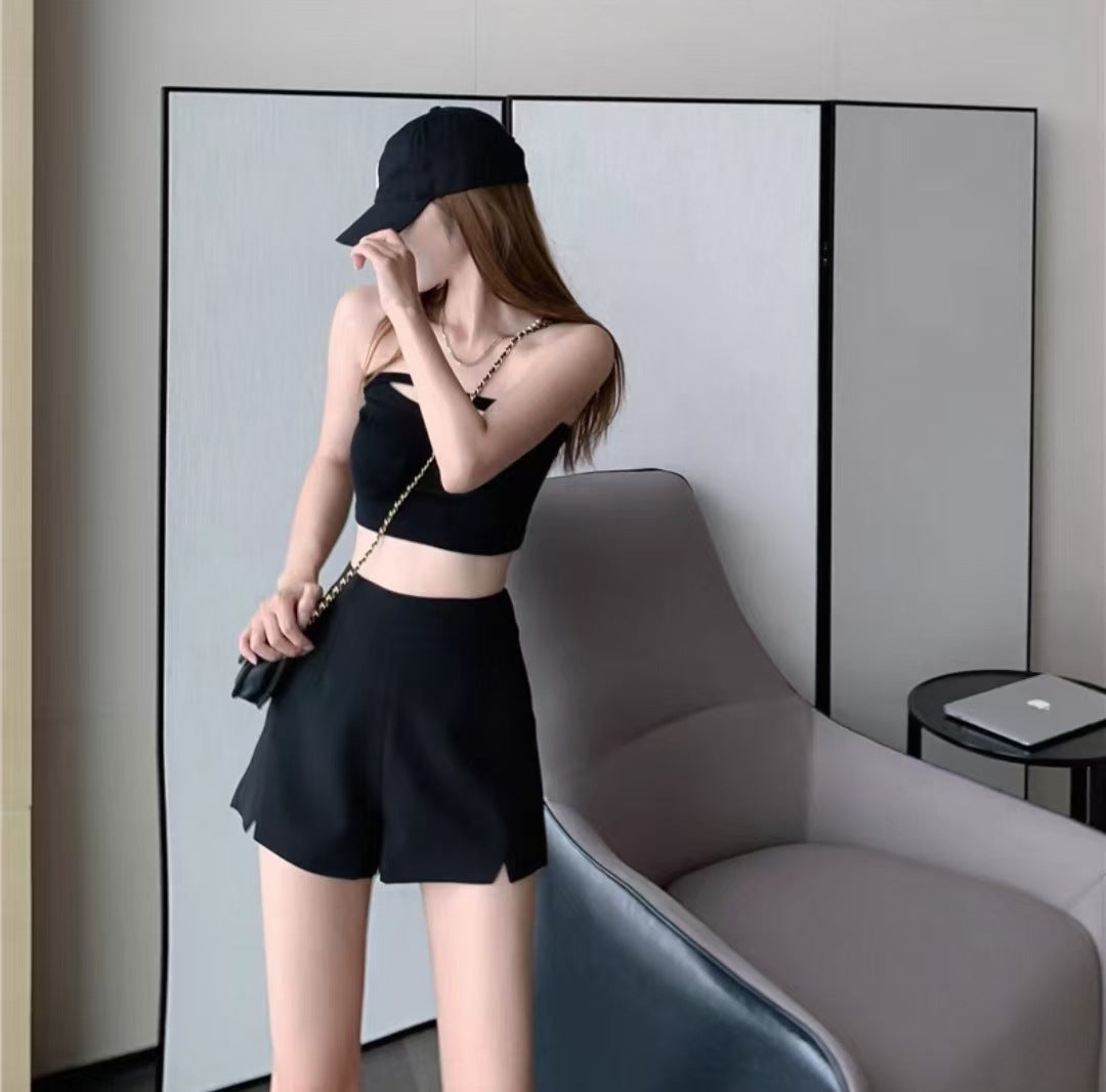 Solid Mid-Rise Hot Pants