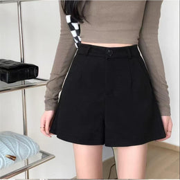 Women Mid-Rise Regular Shorts