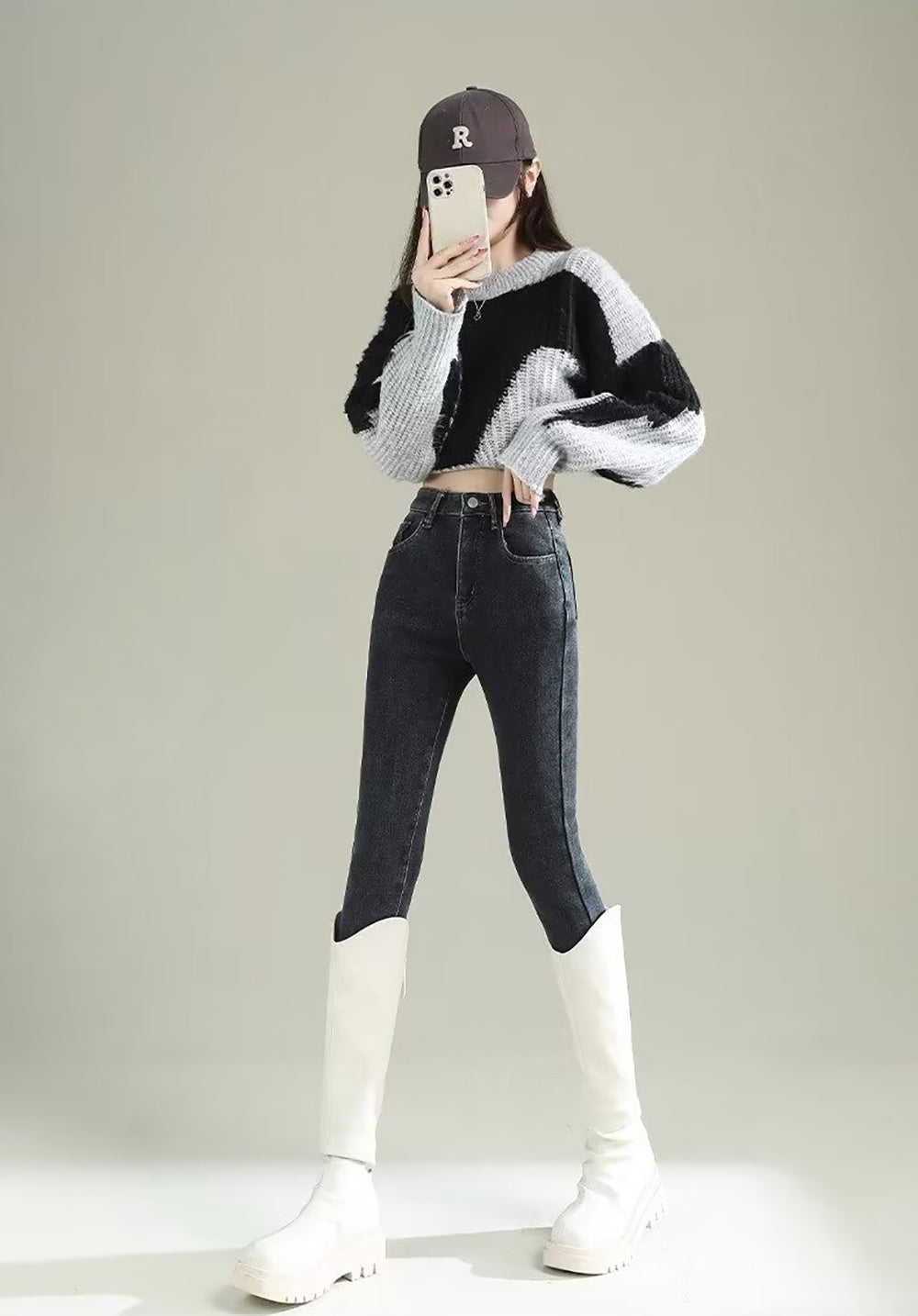 Women Skinny Fit Light Fade Jeans