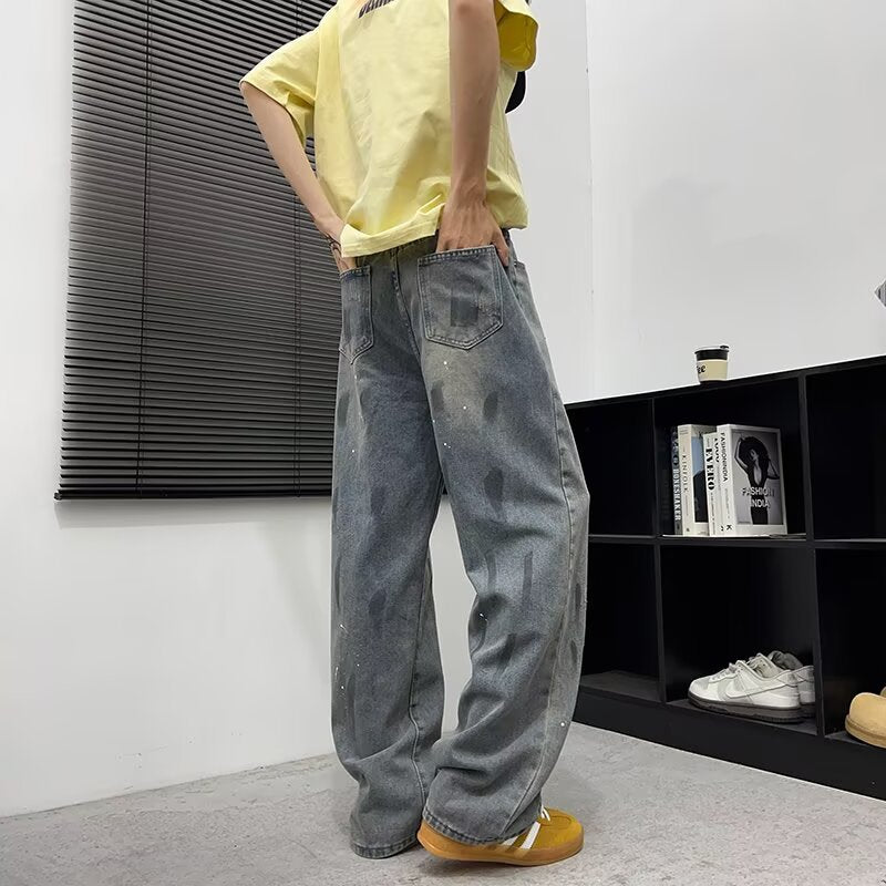Men Solid Boyfriend Fit Mid-Rise Light Fade Jeans