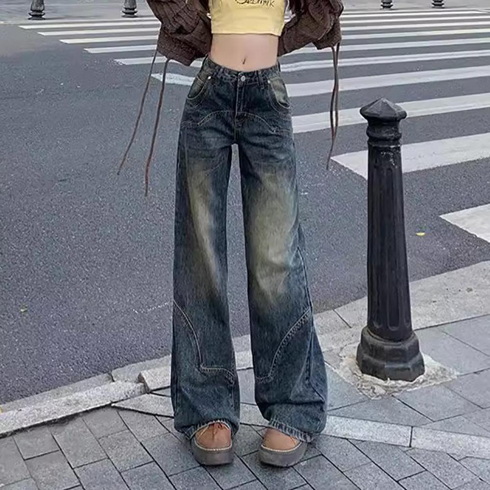 Women Relaxed Fit Light Fade Jeans
