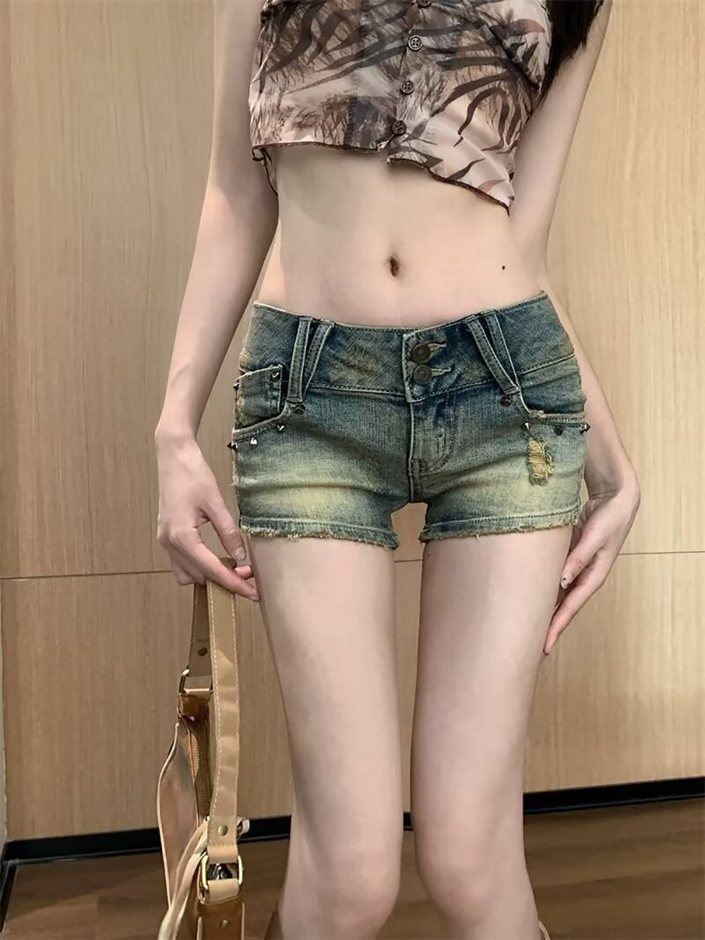 Solid Mid-Rise Regular Shorts