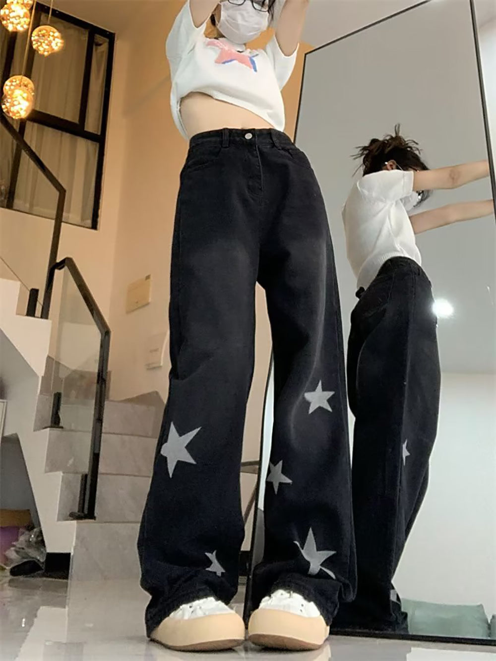 Mid-Rise Relaxed Fit Jeans