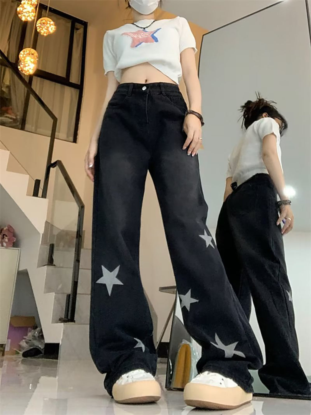Mid-Rise Relaxed Fit Jeans