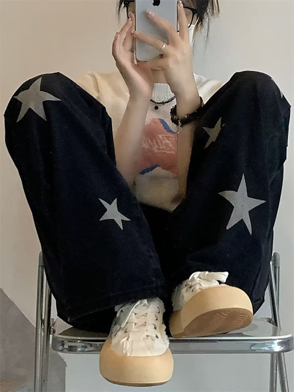 Mid-Rise Relaxed Fit Jeans
