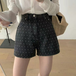 Women Printed Mid-Rise Shorts