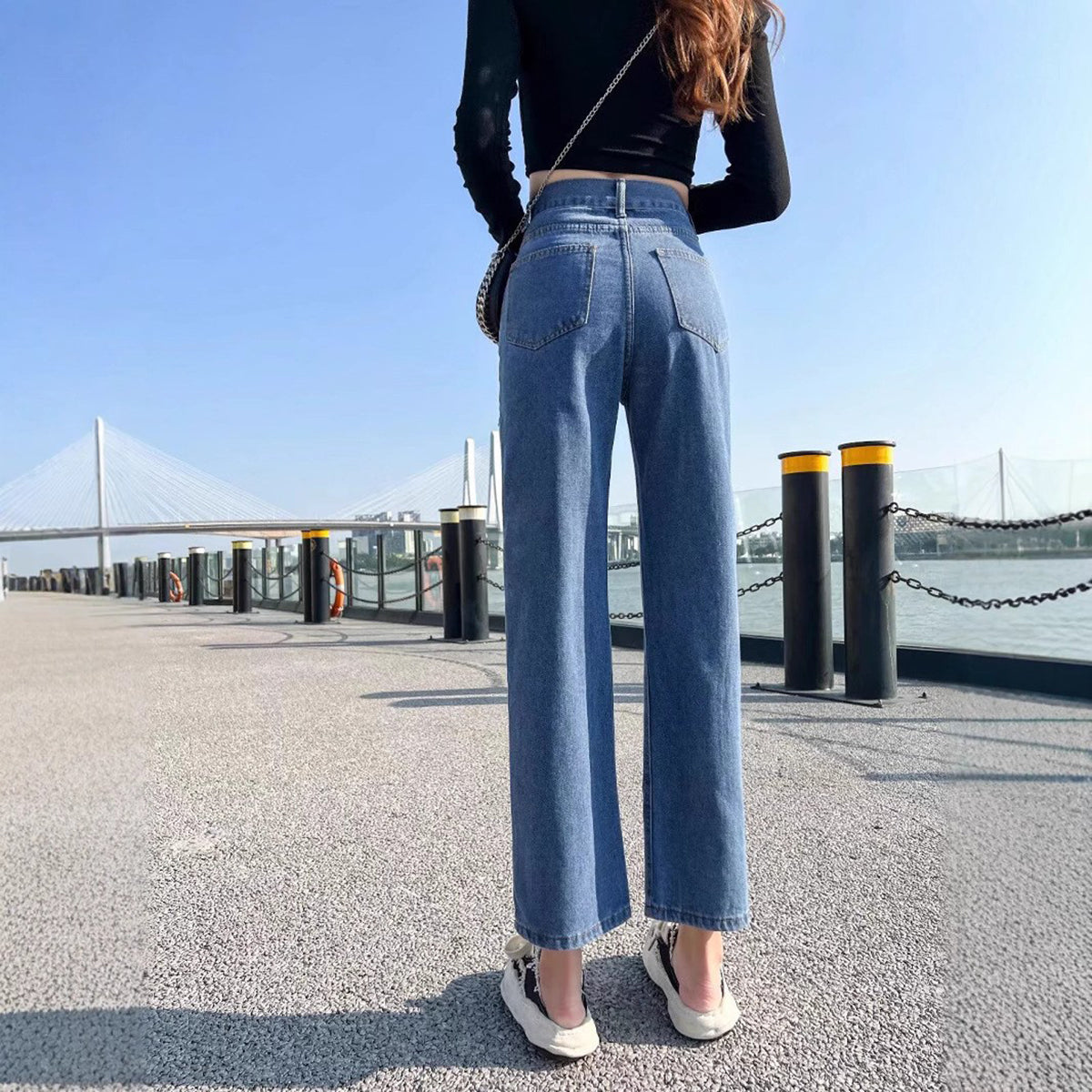 Women Straight Fit Light Fade Jeans