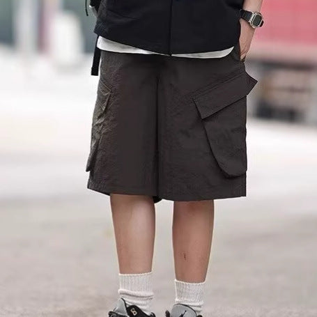 Men Low-Rise Cargo Shorts