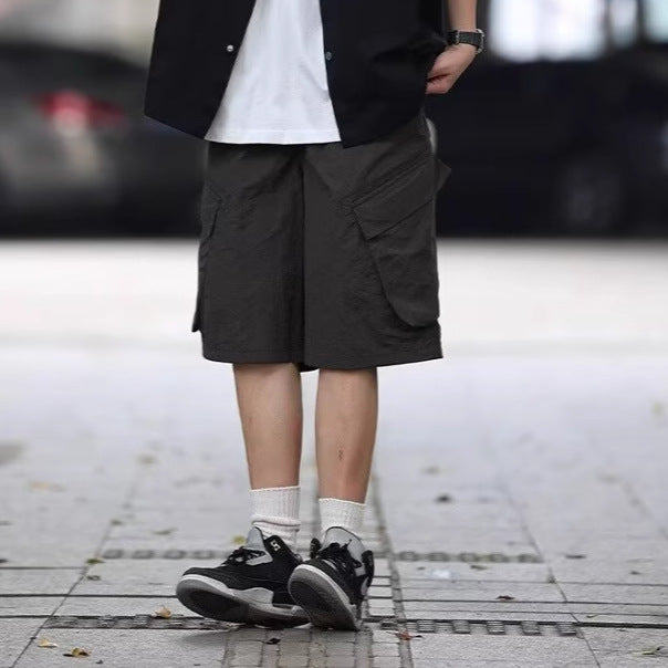 Men Low-Rise Cargo Shorts