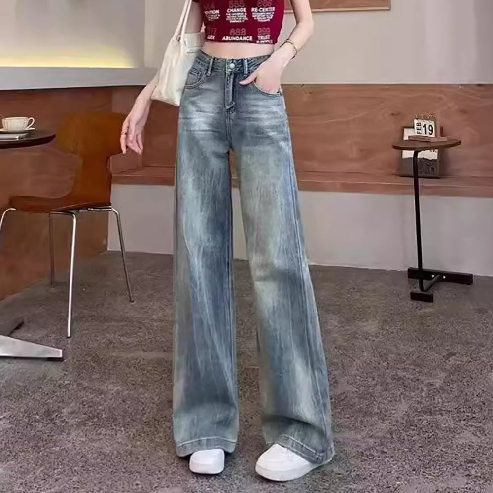 Women Relaxed Fit Light Fade Jeans