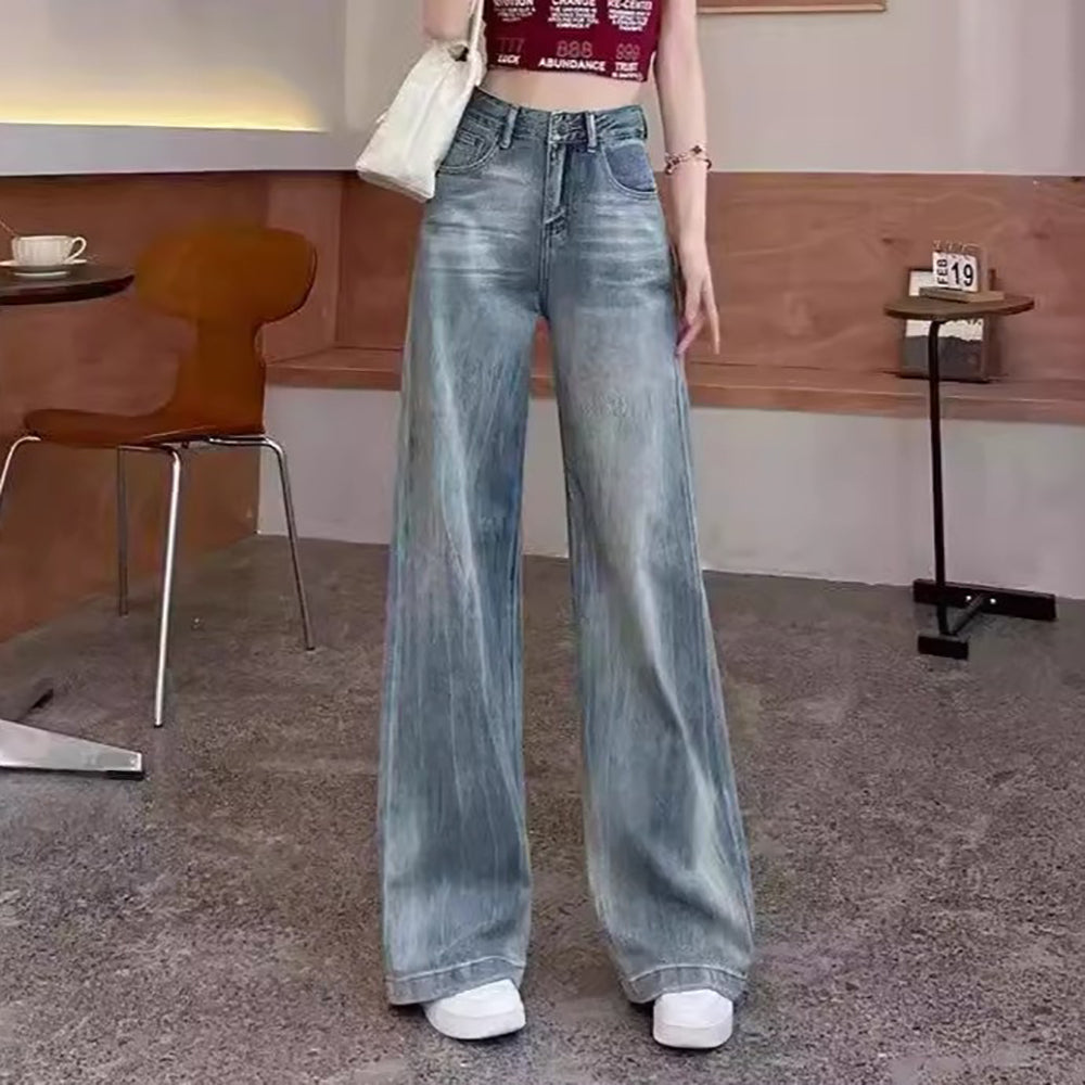 Women Relaxed Fit Light Fade Jeans