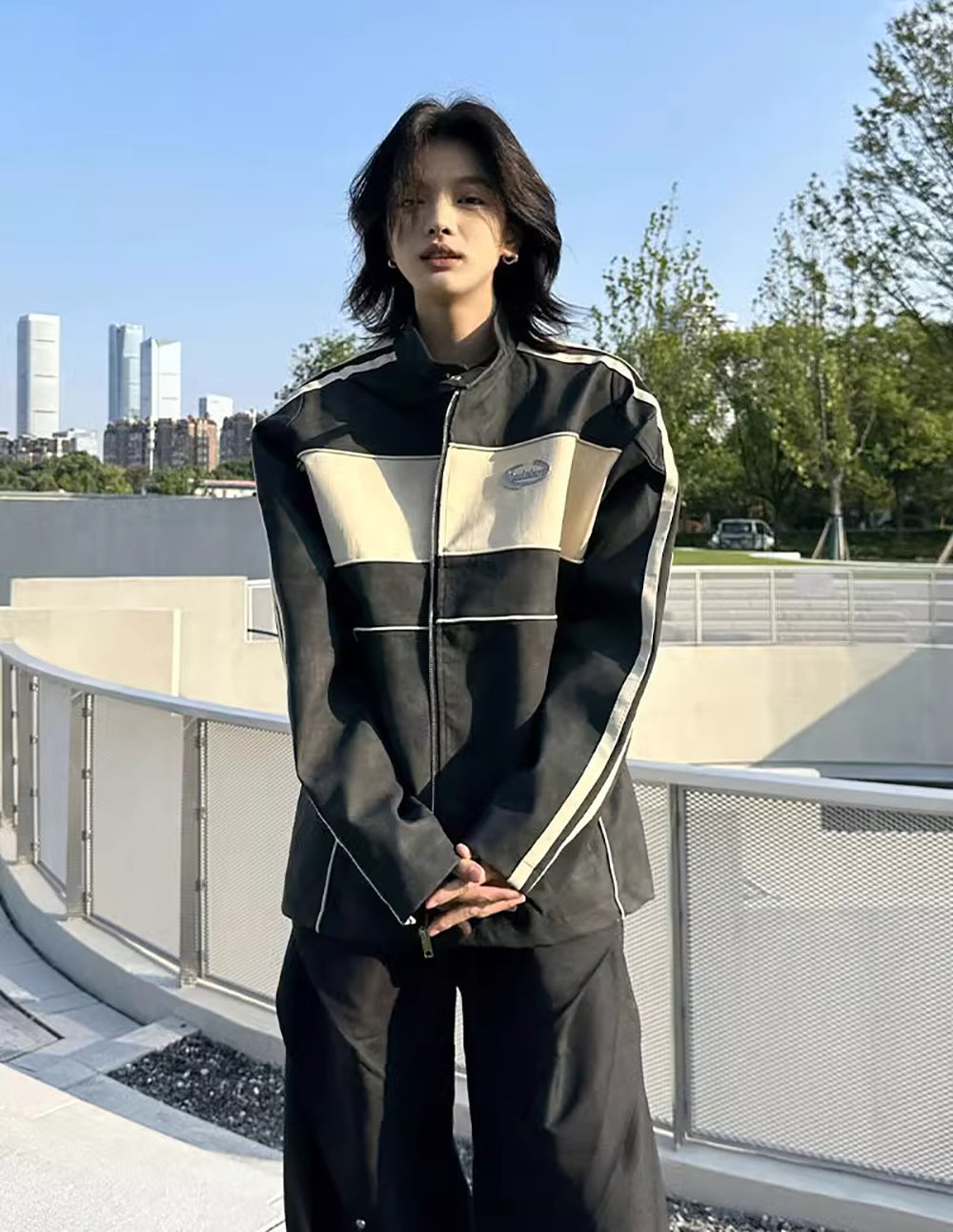 Women Regular Colourblocked Jacket