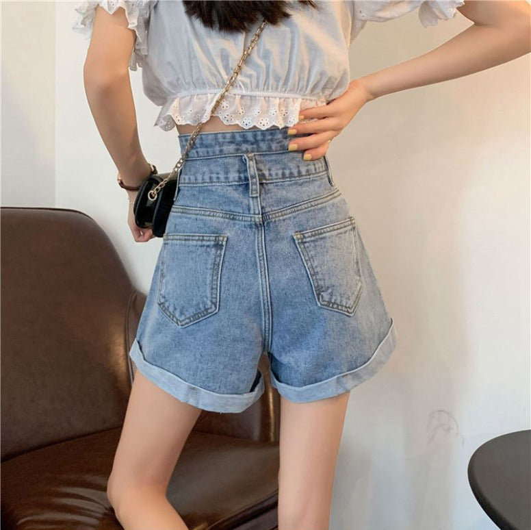 Women Mid-Rise Shorts