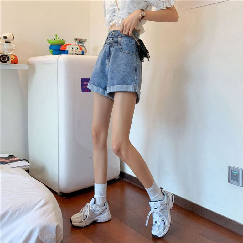 Women Mid-Rise Shorts