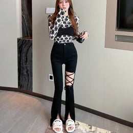 Women Skinny Fit Mildly Distressed Light Fade Jeans