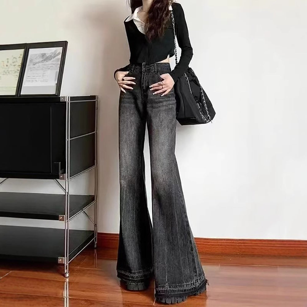 Women Bootcut Light Fade Mid-Rise Jeans