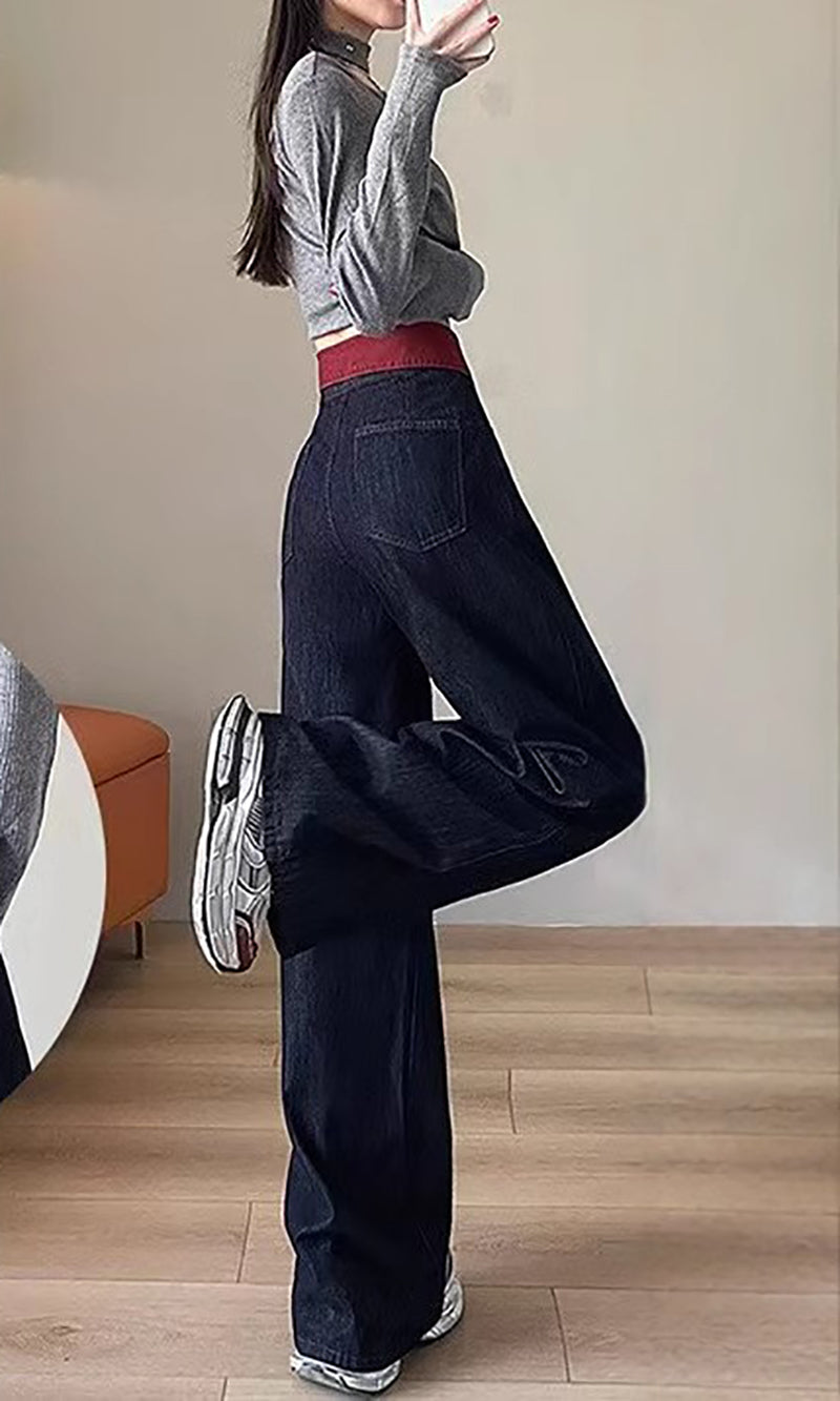 Women Relaxed Fit Light Fade Jeans
