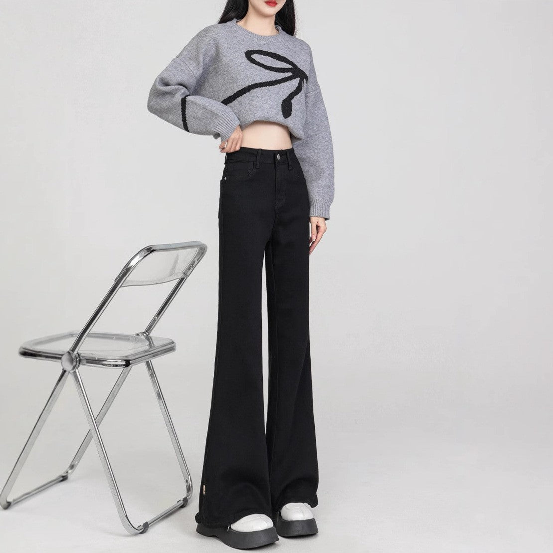 Women Bootcut Mid-Rise Light Fade Stretchable Jeans