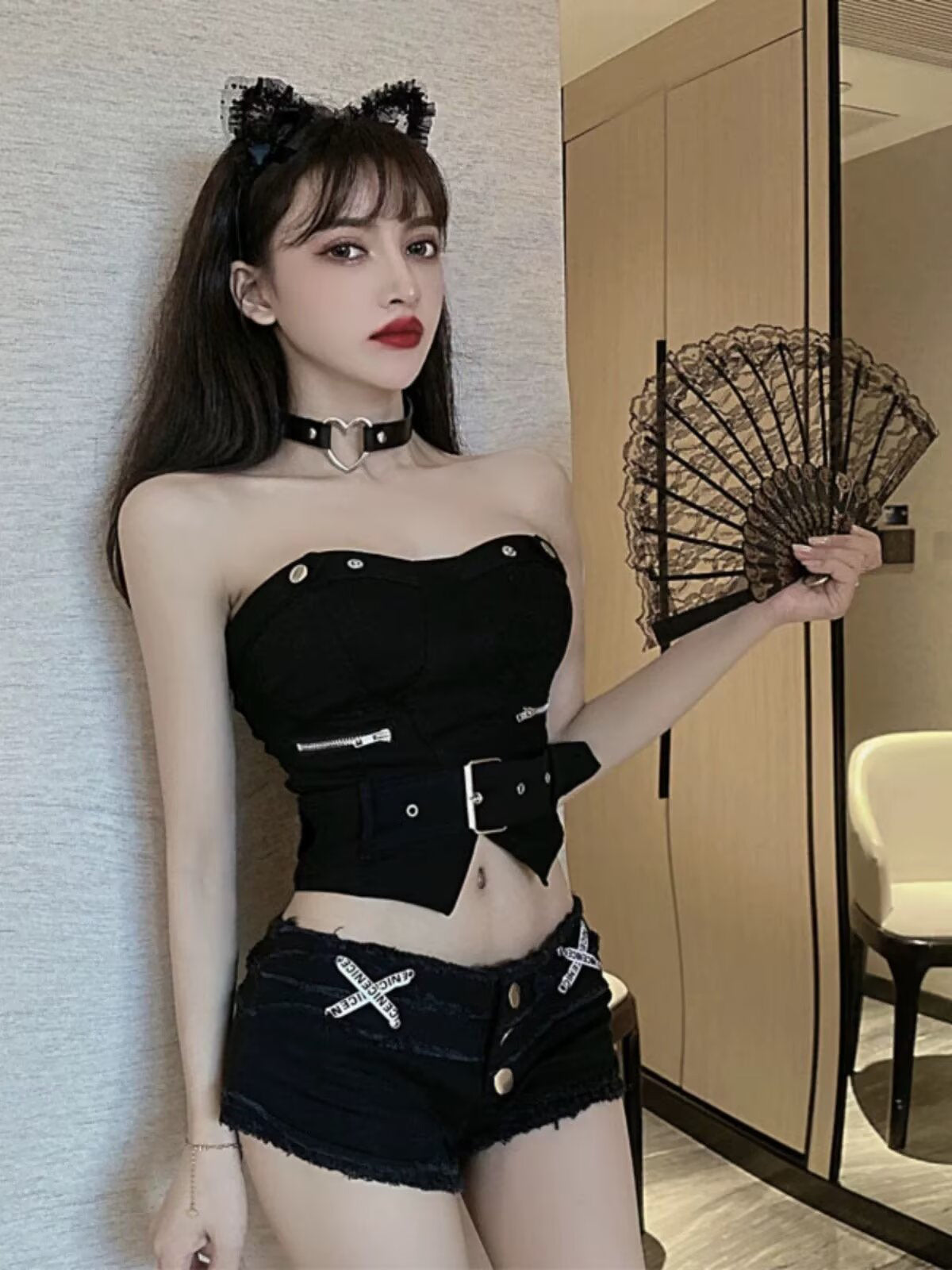 Solid Mid-Rise Hot Pants