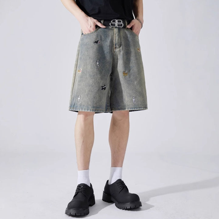 Men Printed Low-Rise Regular Fit Denim Shorts
