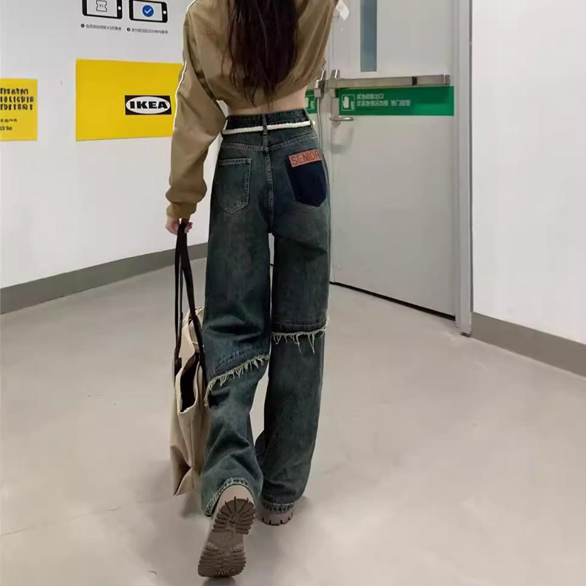 Women Straight Fit Light Fade Jeans