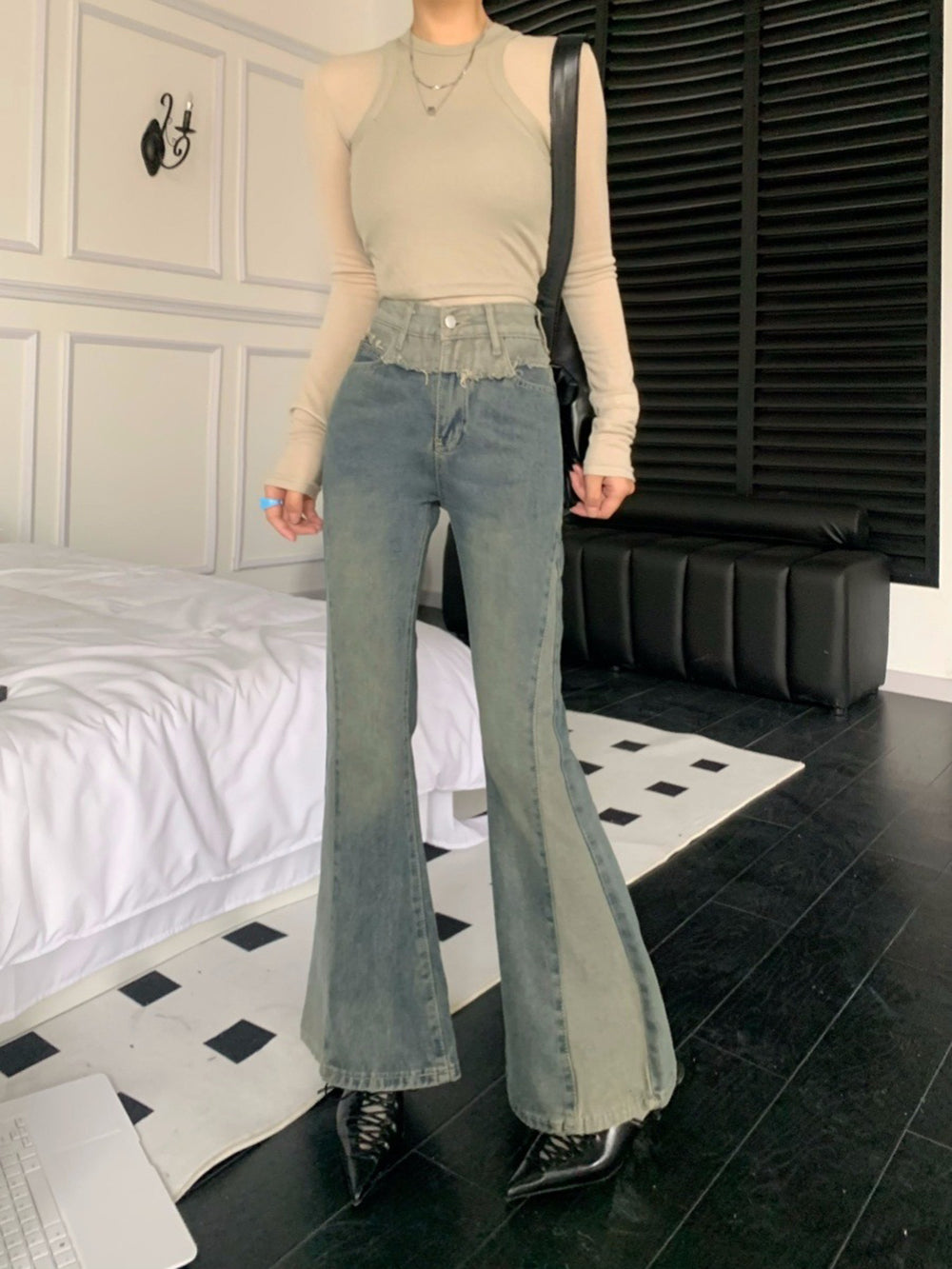 Women Wide Leg Light Fade Jeans
