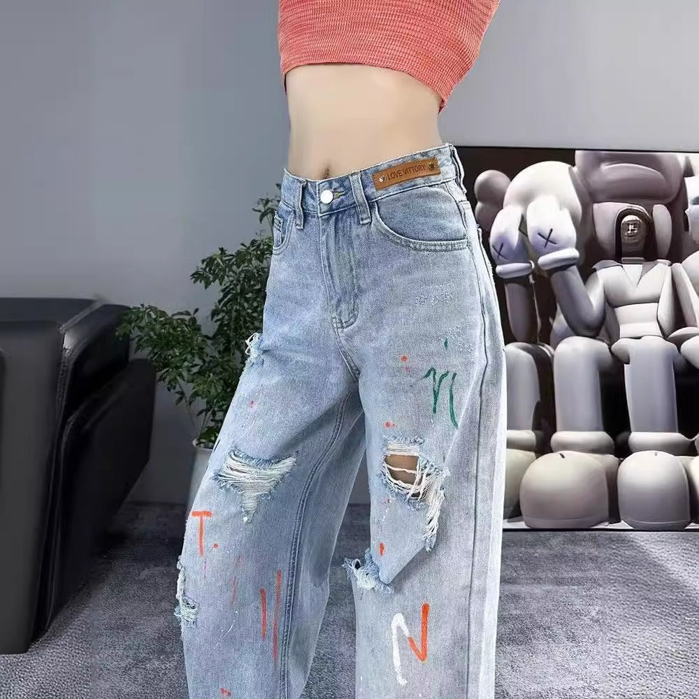 Women Relaxed Fit Highly Distressed Heavy Fade Jeans