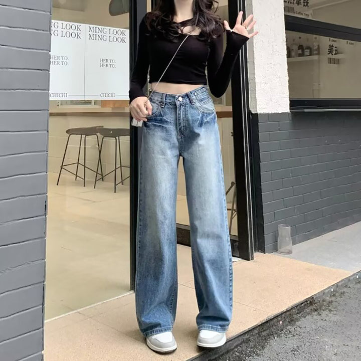 Women Straight Fit Light Fade Mid-Rise Jeans