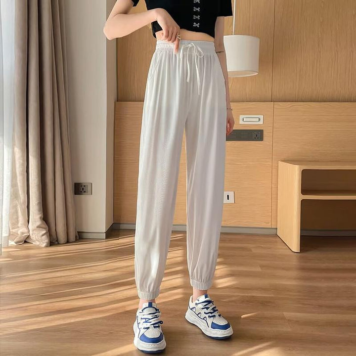 Women Relaxed Fit Solid Mid-Rise Knitted Flat-Front Joggers