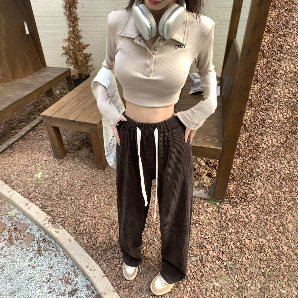 Solid Mid-Rise Regular Trousers