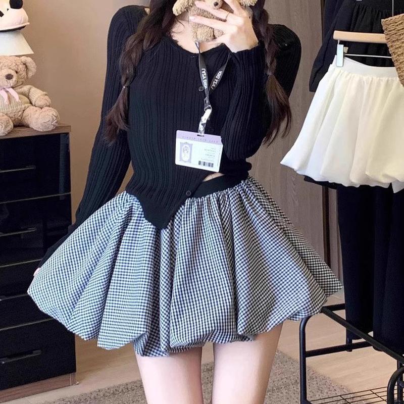 Checked Balloon Skirt