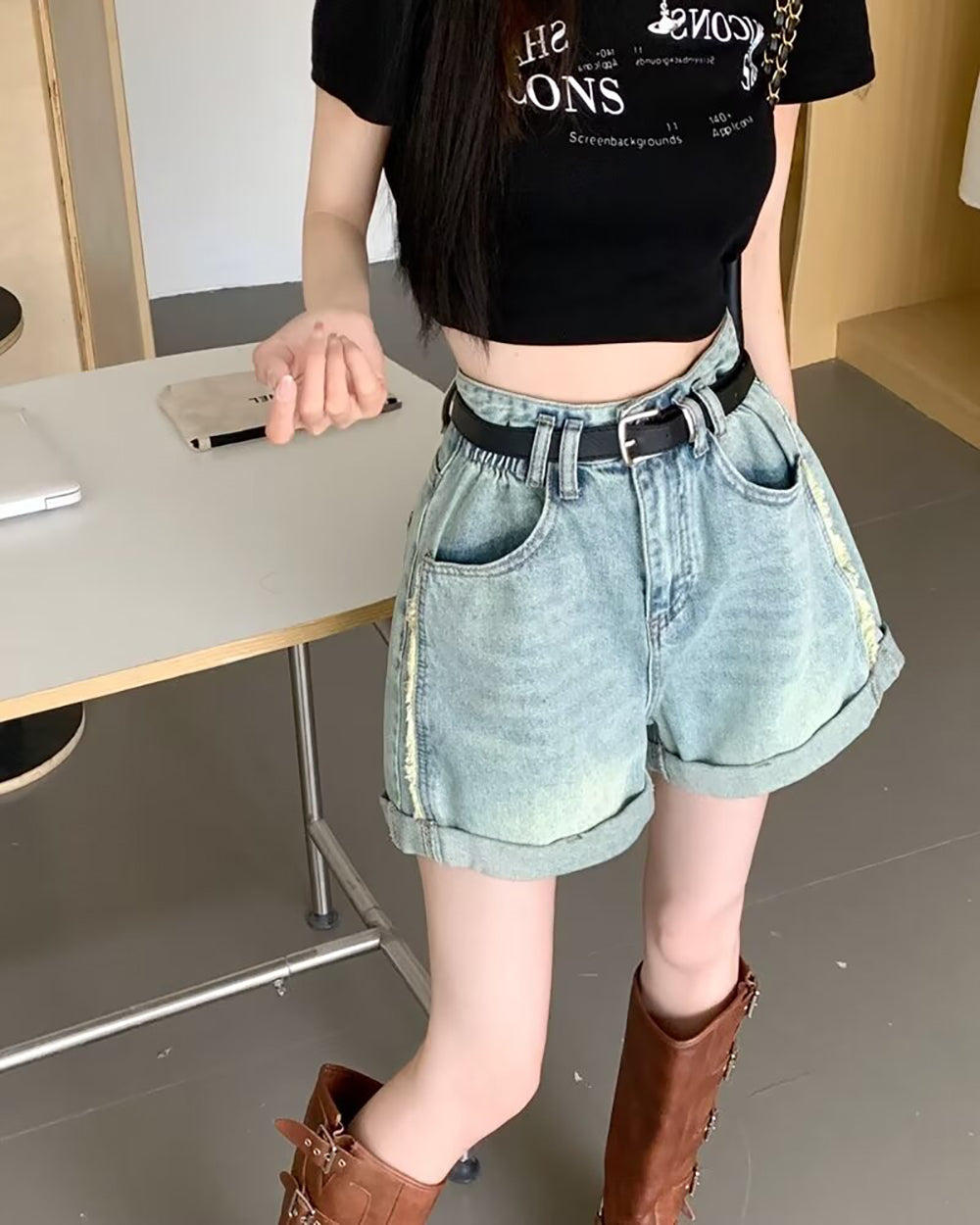 Solid Mid-Rise Regular Shorts