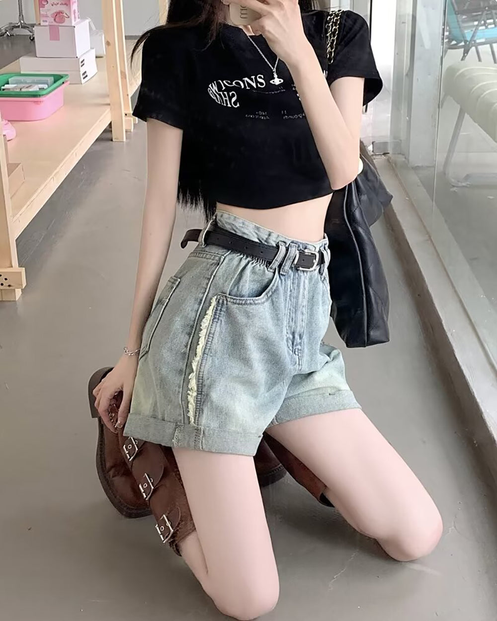 Solid Mid-Rise Regular Shorts