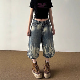 Women Loose Fit Low-Rise Shorts