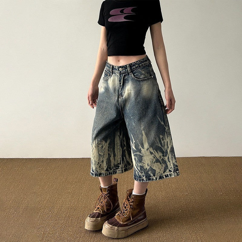 Women Loose Fit Low-Rise Shorts