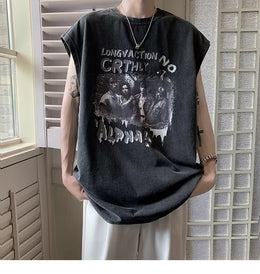 Graphic Printed Round Neck Oversized T-shirt