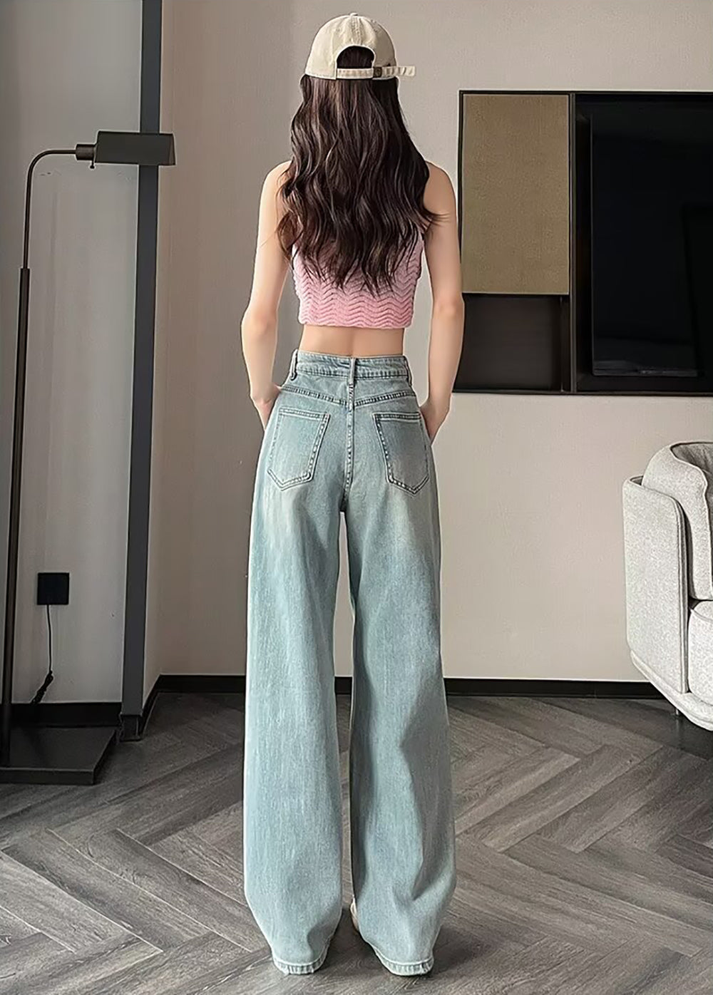 Mid-Rise Relaxed Fit Jeans