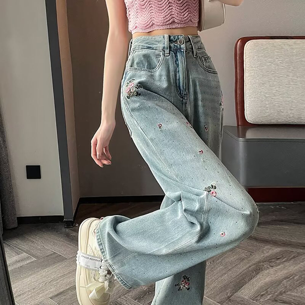 Mid-Rise Relaxed Fit Jeans
