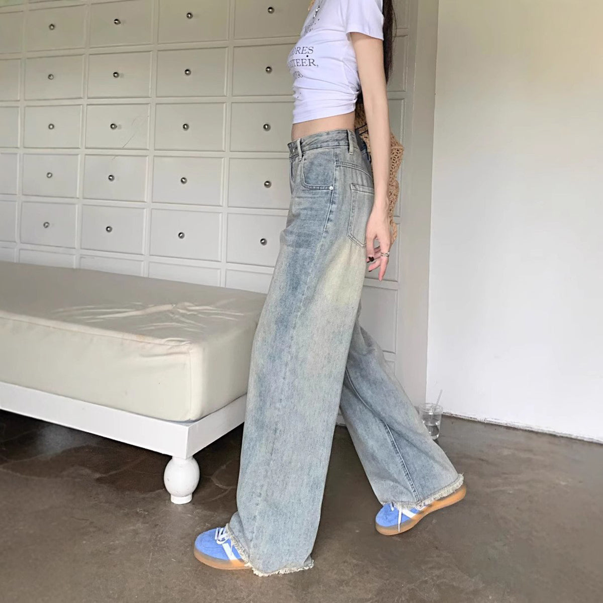 Women Relaxed Fit Light Fade Jeans