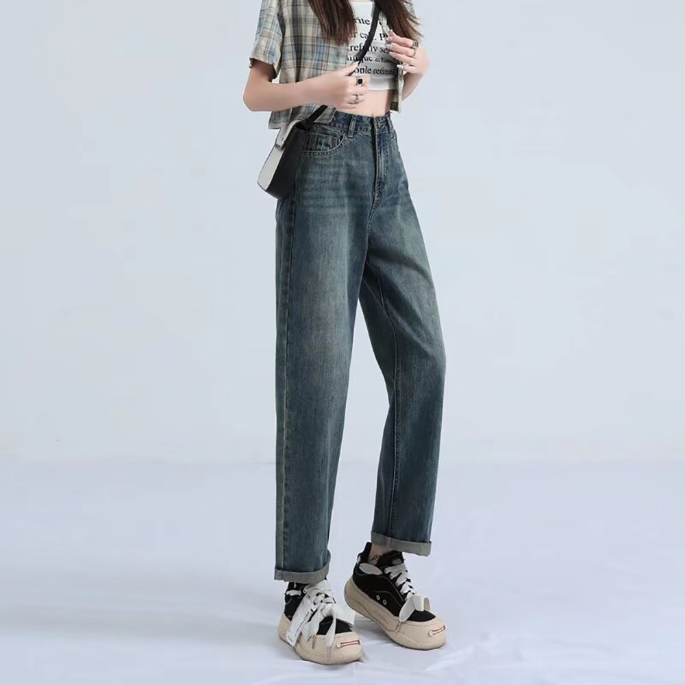 Mid-Rise Mom Fit Jeans