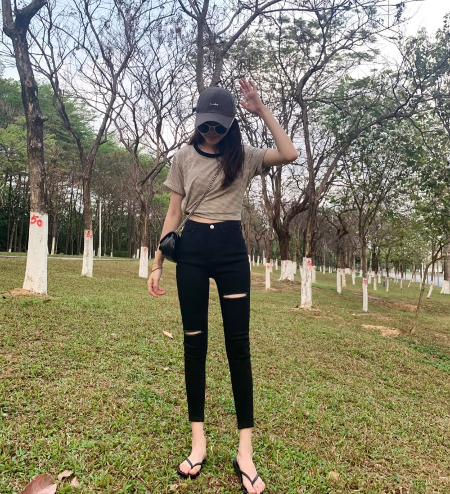 Mid-Rise Skinny Fit Jeans