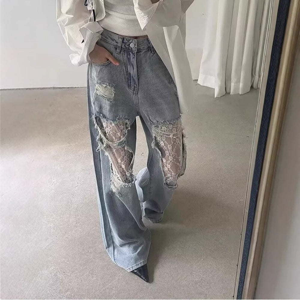Women Boyfriend Fit Low-Rise Light Fade Applique Stretchable Jeans