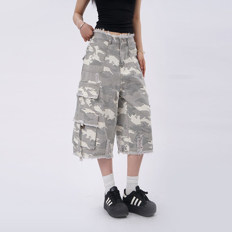 Women Baggy Mid-Rise Camouflage Printed Jorts Shorts