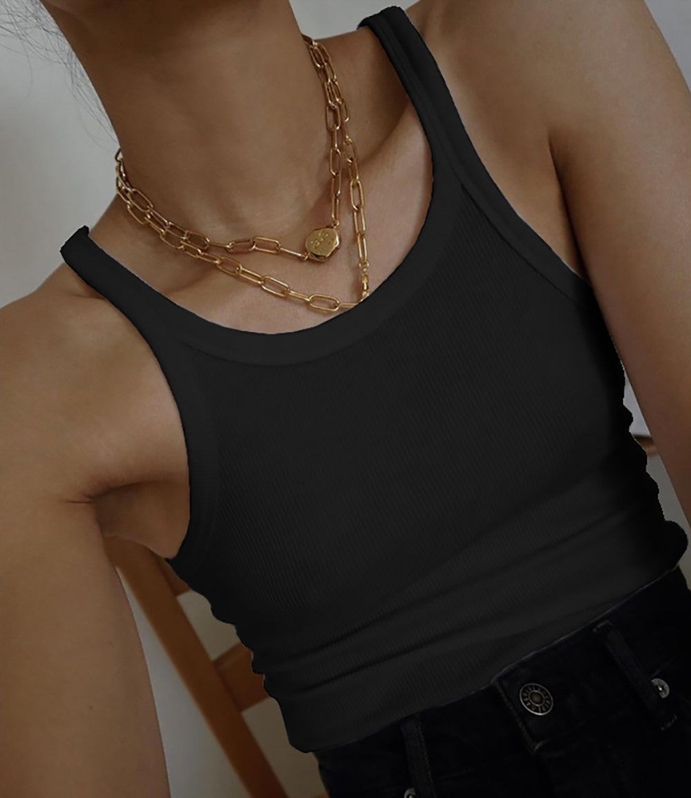 Women Solid Scoop Neck Crop Top
