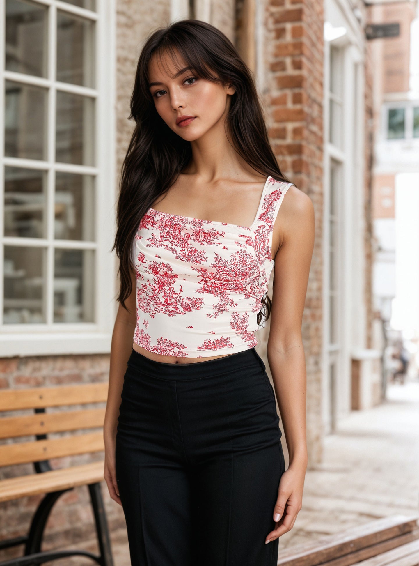 Women Printed Square Neck Sleeveless Fitted Top