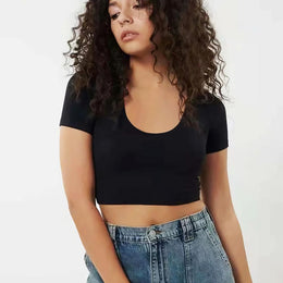 Women Solid Scoop Neck Cotton Top