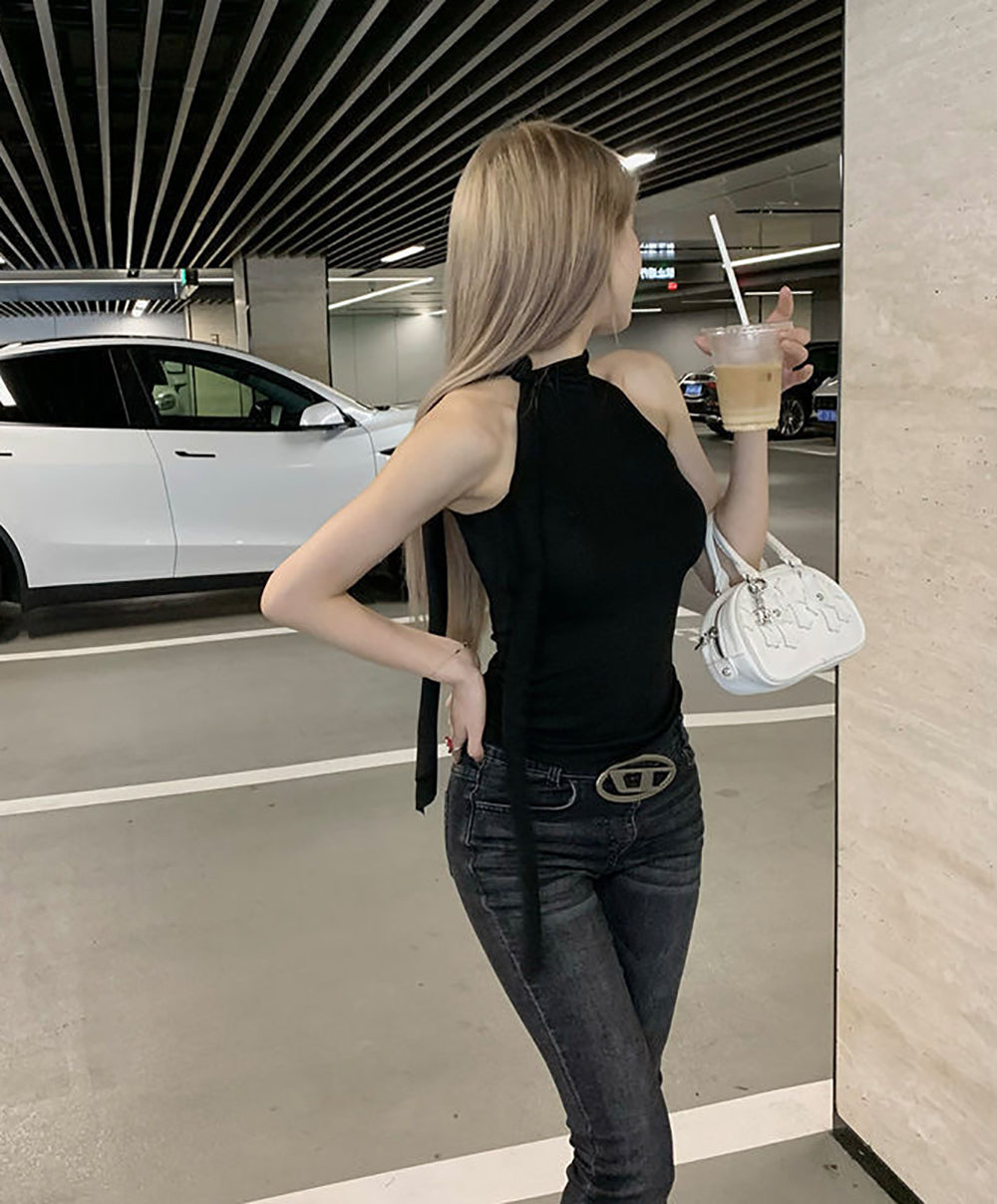 Women Solid Tie-Up Neck Top